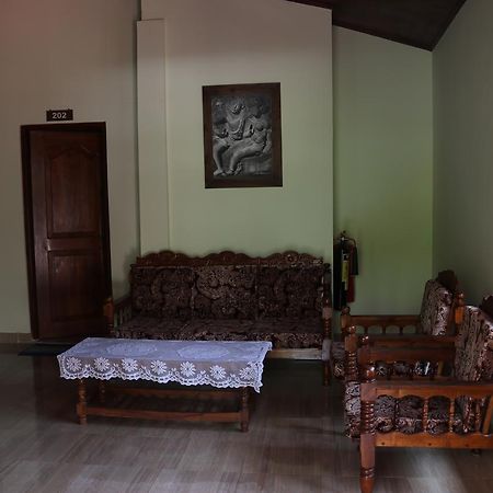 Sanasuma Rest Hotel Anuradhapura Kültér fotó