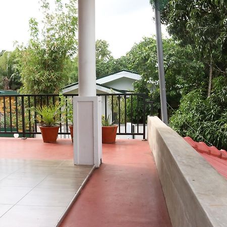 Sanasuma Rest Hotel Anuradhapura Kültér fotó