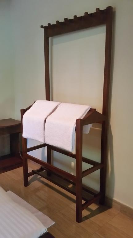 Sanasuma Rest Hotel Anuradhapura Kültér fotó