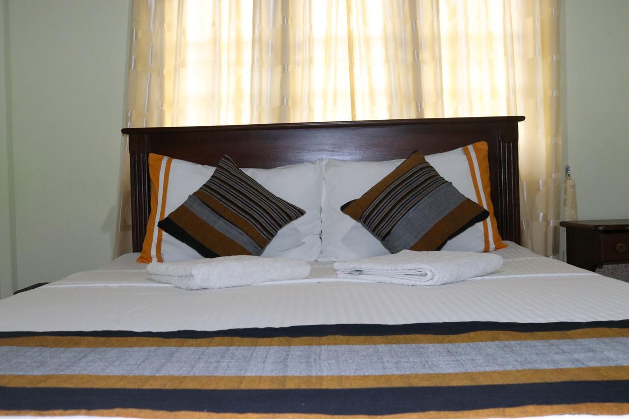 Sanasuma Rest Hotel Anuradhapura Kültér fotó