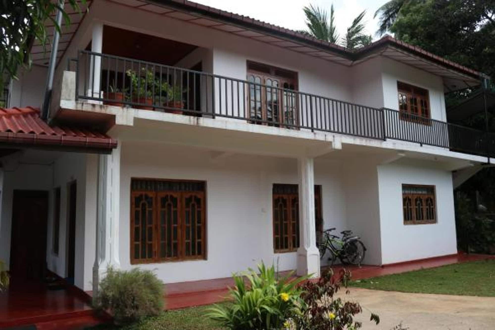 Sanasuma Rest Hotel Anuradhapura Kültér fotó